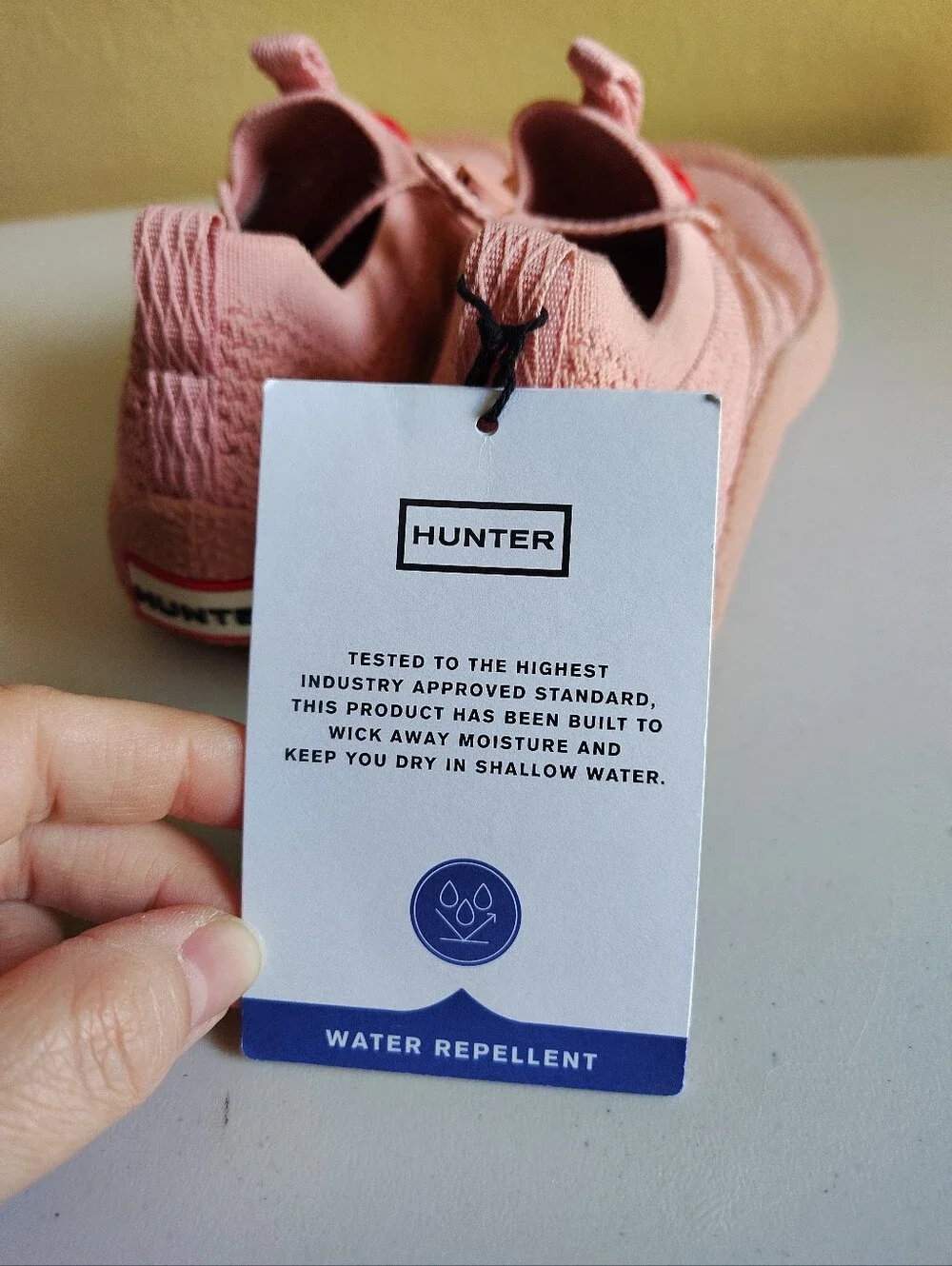 HUNTER Kids Vin Casual Slip-On Water Shoes Medium Pink Knit Size 3 NWT